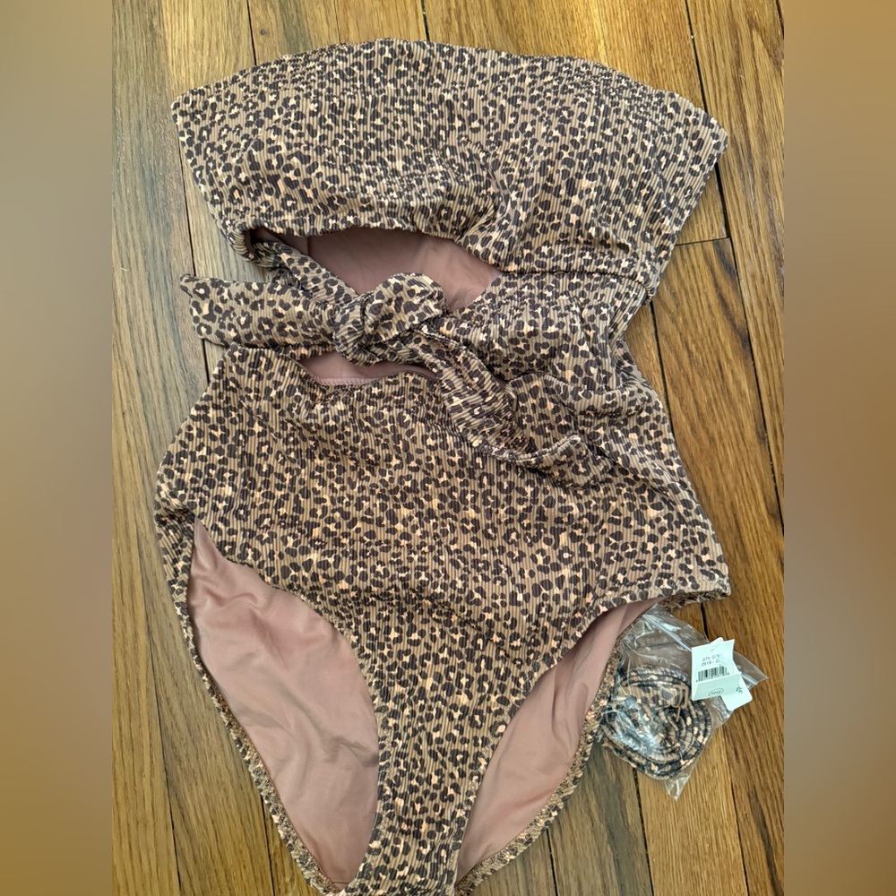 NWT aerie Leopard-Print One-Piece Swimsuit in Brown and Black